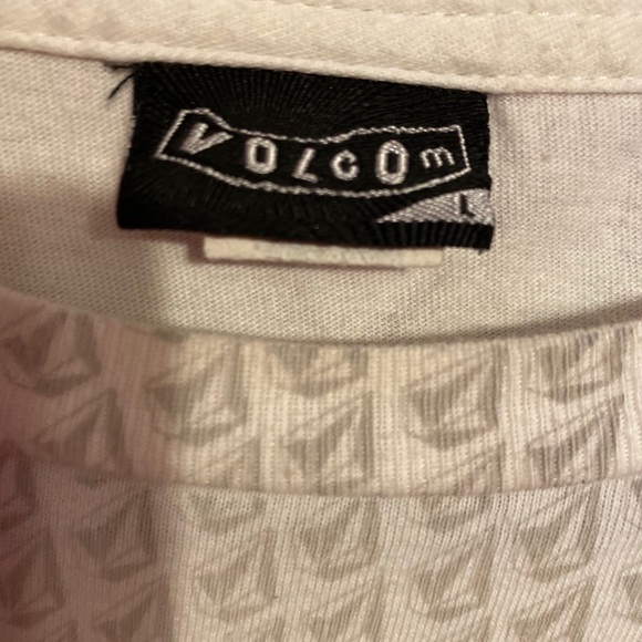 Volcom Tile Pattern T-Shirt - Large - Picture 3 of 4